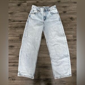 Zara Relaxed Jeans in Light Blue